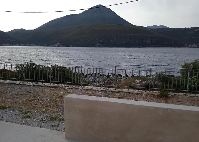 Mani Blue Thalassa Lejlighed Oitylo